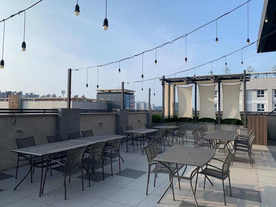 On City Hotel Τσεονάν Εξωτερικό φωτογραφία