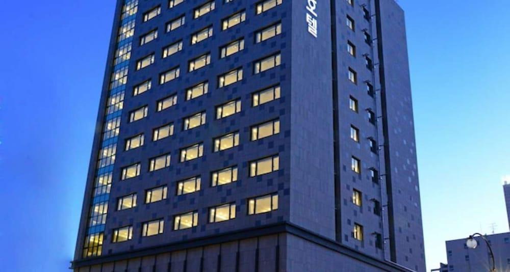 On City Hotel Τσεονάν Εξωτερικό φωτογραφία