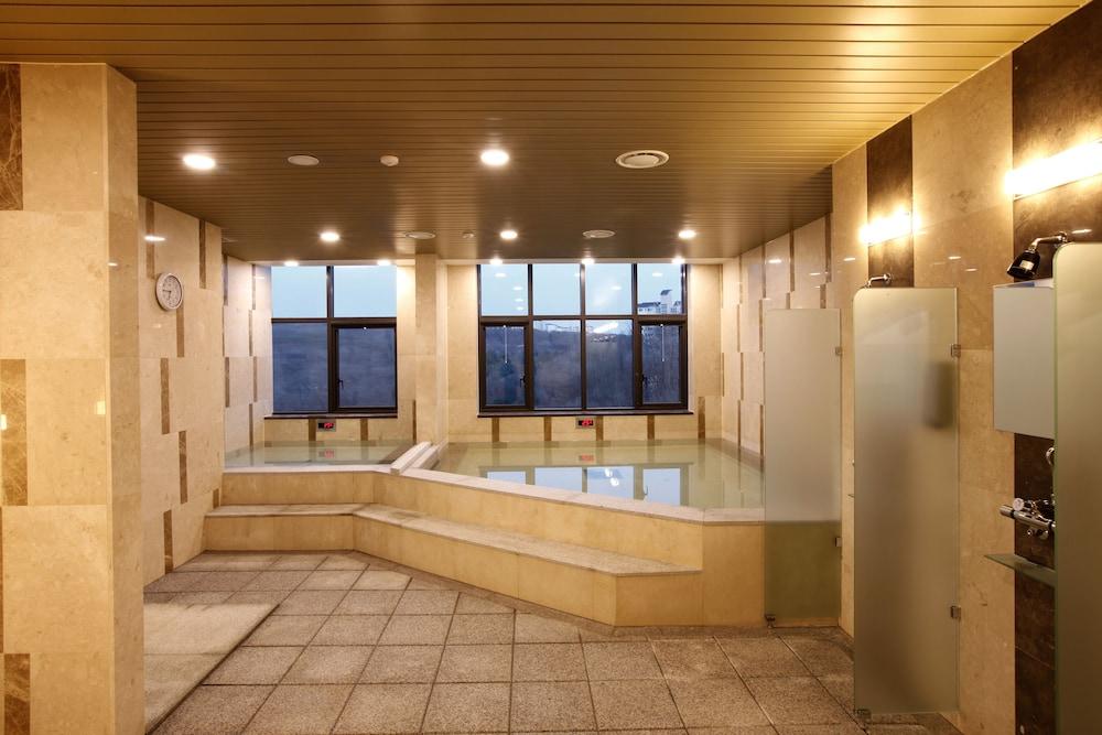 On City Hotel Τσεονάν Εξωτερικό φωτογραφία