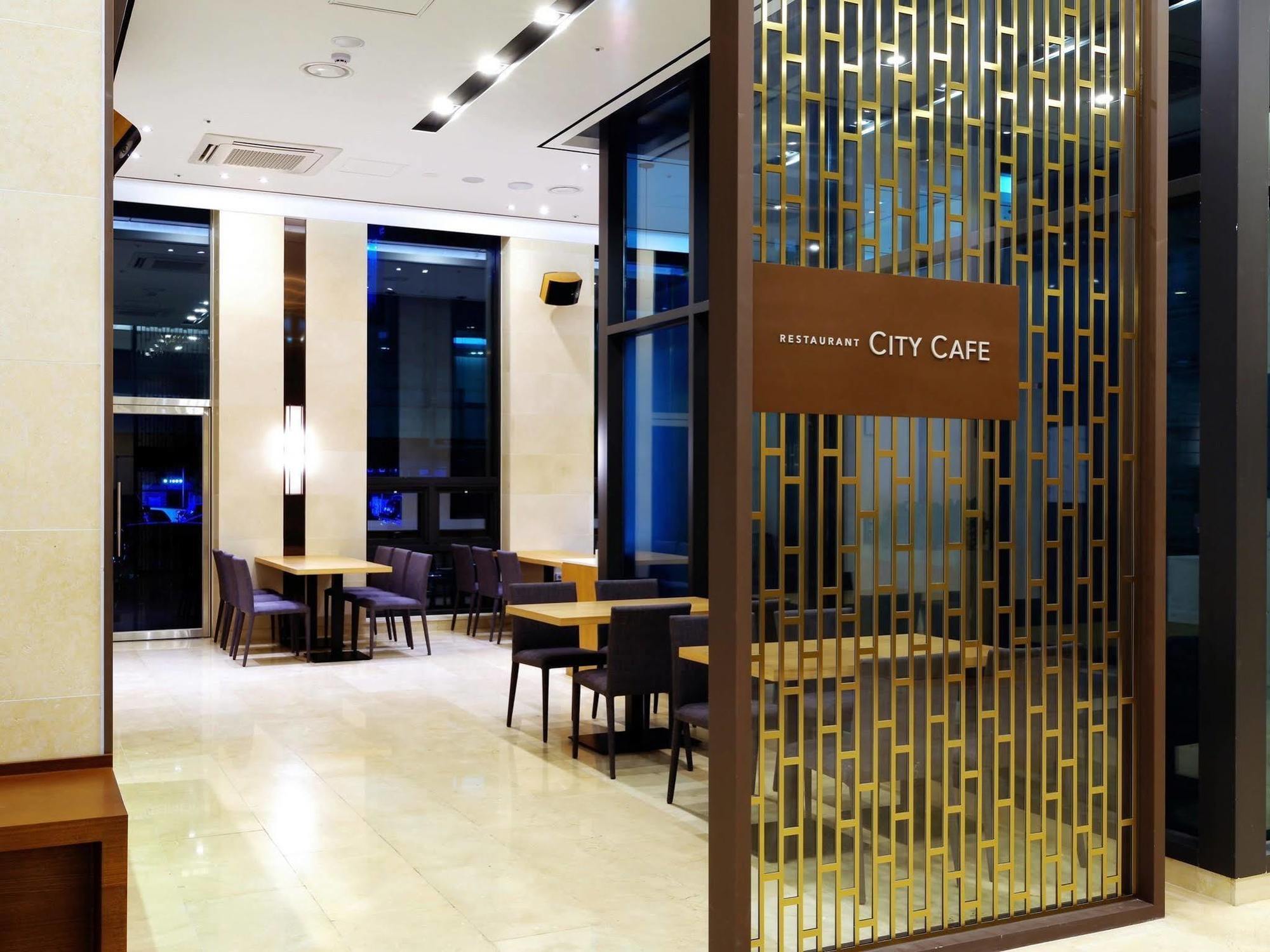 On City Hotel Τσεονάν Εξωτερικό φωτογραφία